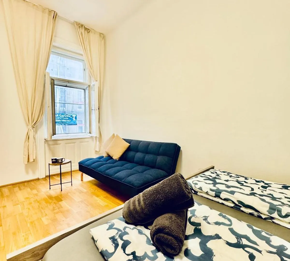 Comfy 1Br Apt For 4, 10Min Transport To Stadthalle Wien Lägenhet