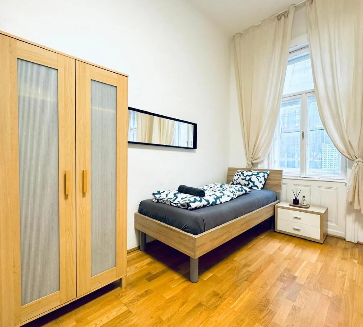 Lägenhet Comfy 1Br Apt For 4, 10Min Transport To Stadthalle Wien